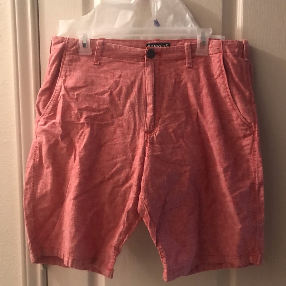 Men’s Express Shorts Size 34
